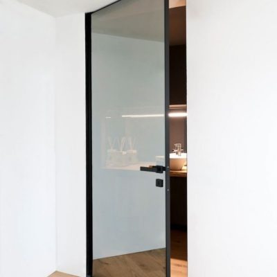 Cửa Đi Slim Mở Quay 1 Cánh